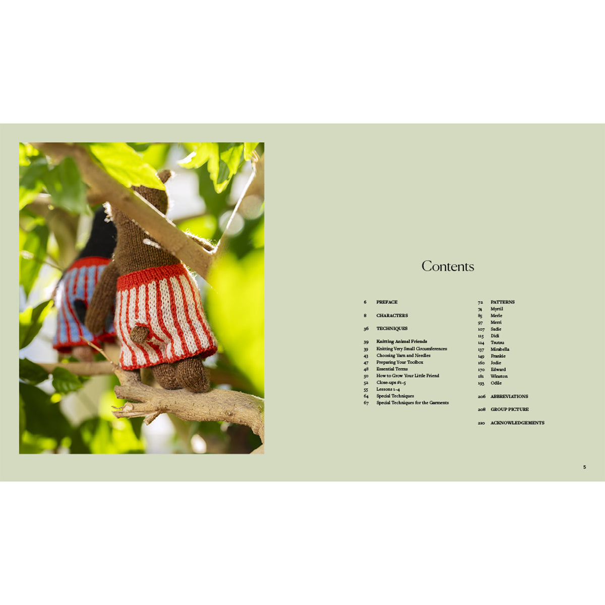 Chez Myrtil : more seamless friends to knit and love / Cinthia Vallet