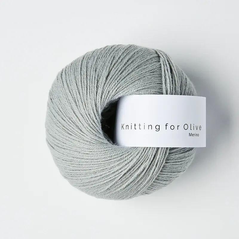 Knitting_for_olive_merino_soft blue.webp