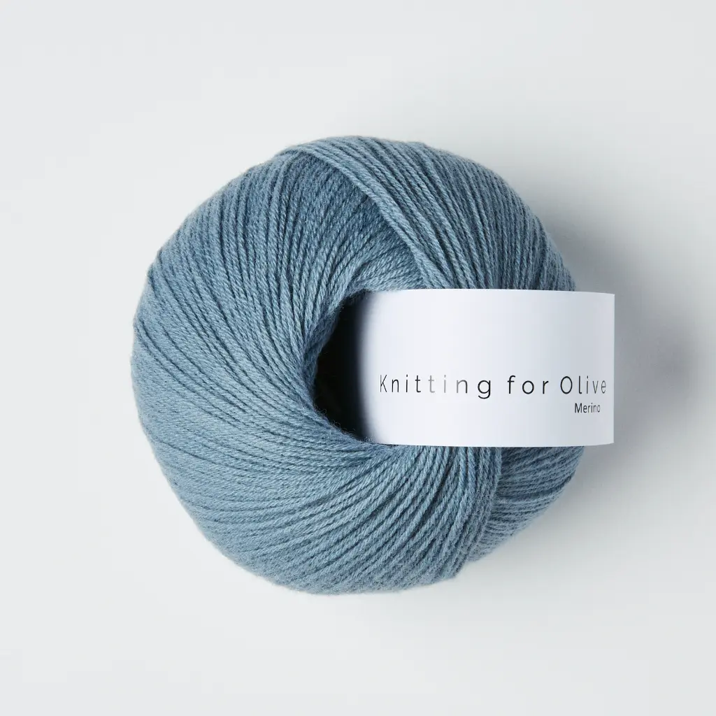 KFO_merino_støvetdueblå_Dusty Dove Blue_1.webp